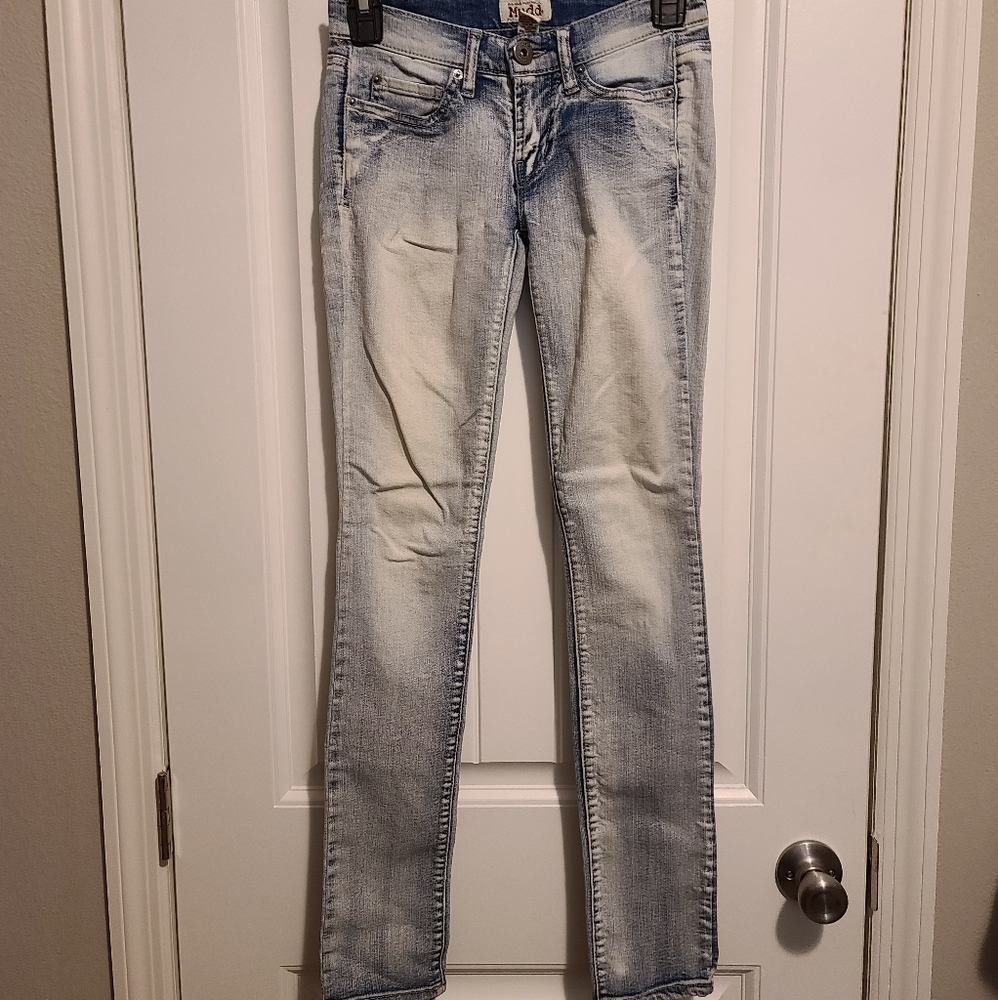 Mudd Stone Wash Blue Jeans Sz 0 Like New!!!